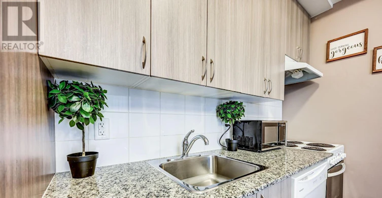201-50 Sky Harbour Drive, Brampton, ON, L6Y 6B8 - 19