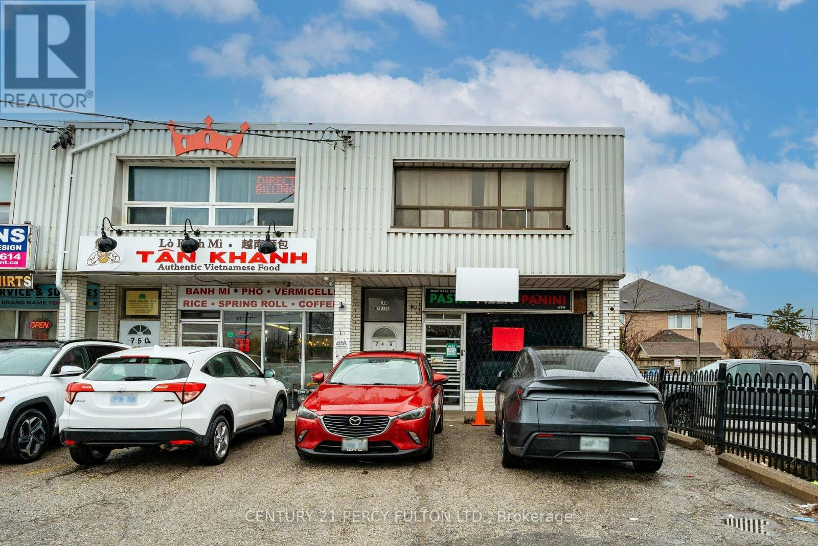744-746 Wilson Avenue, Toronto, ON, M3K 1E2