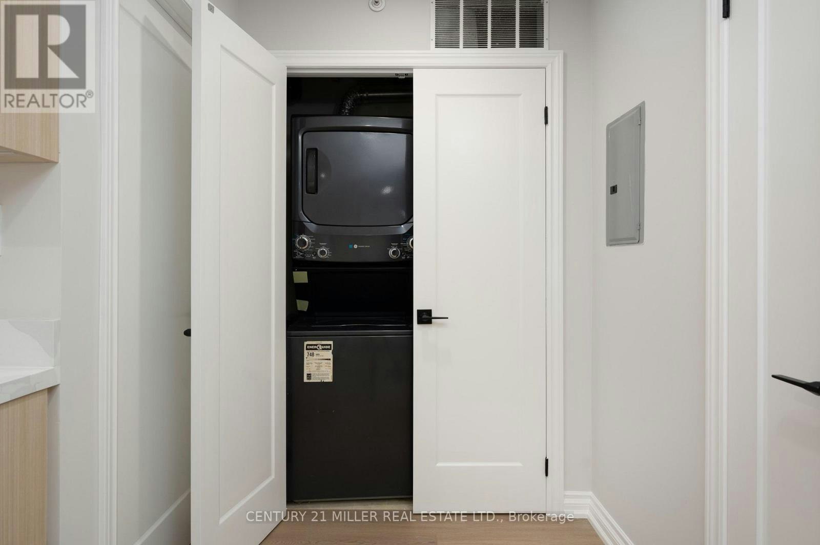 206-1451 Walkers Line, Burlington, ON, L7M 4P1 - 8