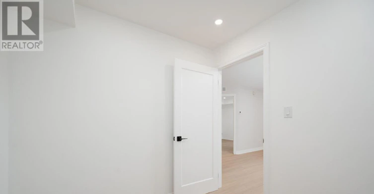 206-1451 Walkers Line, Burlington, ON, L7M 4P1 - 13