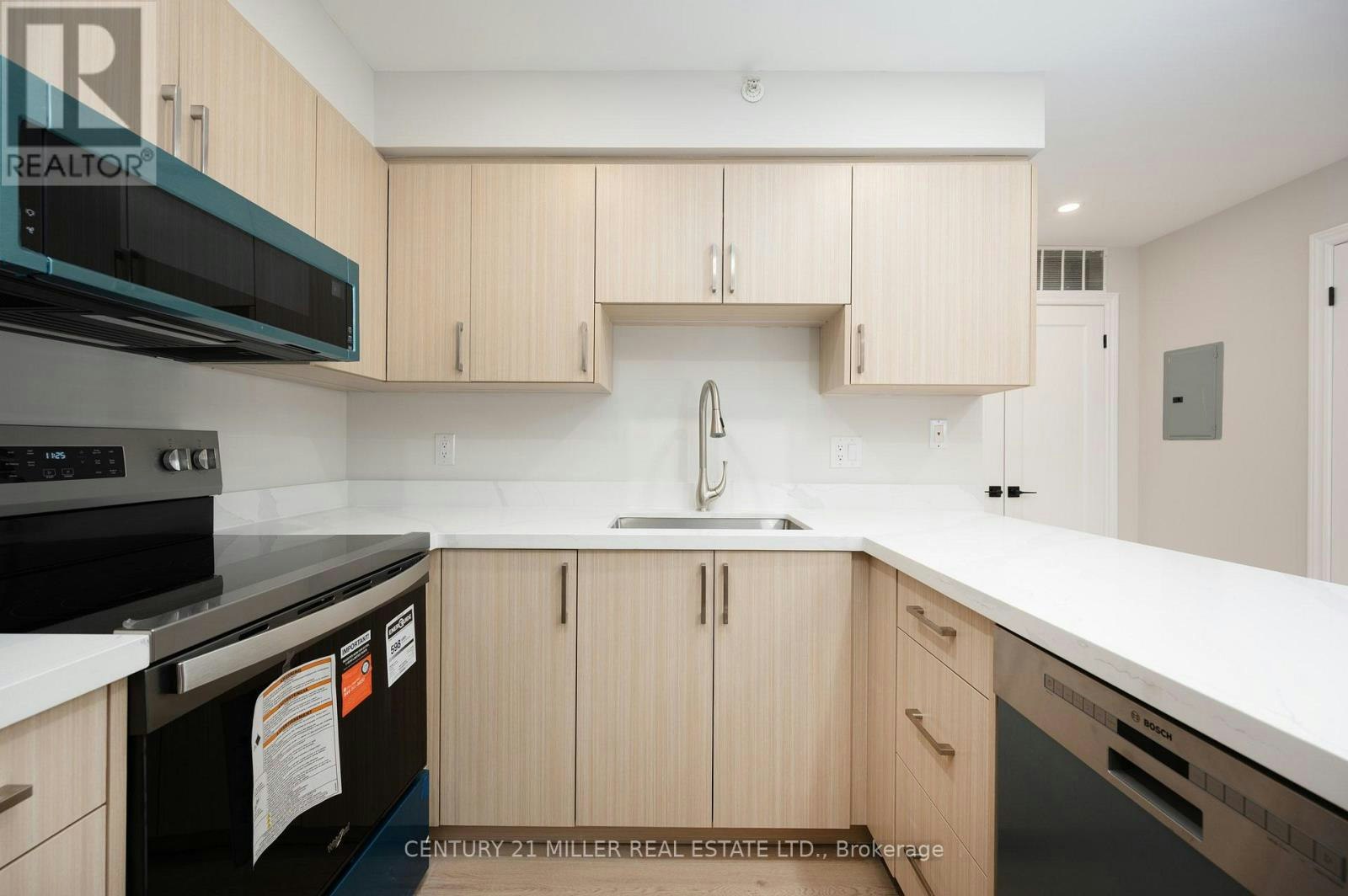 206-1451 Walkers Line, Burlington, ON, L7M 4P1 - 7