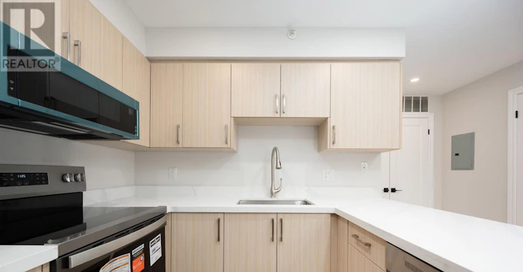 206-1451 Walkers Line, Burlington, ON, L7M 4P1 - 7