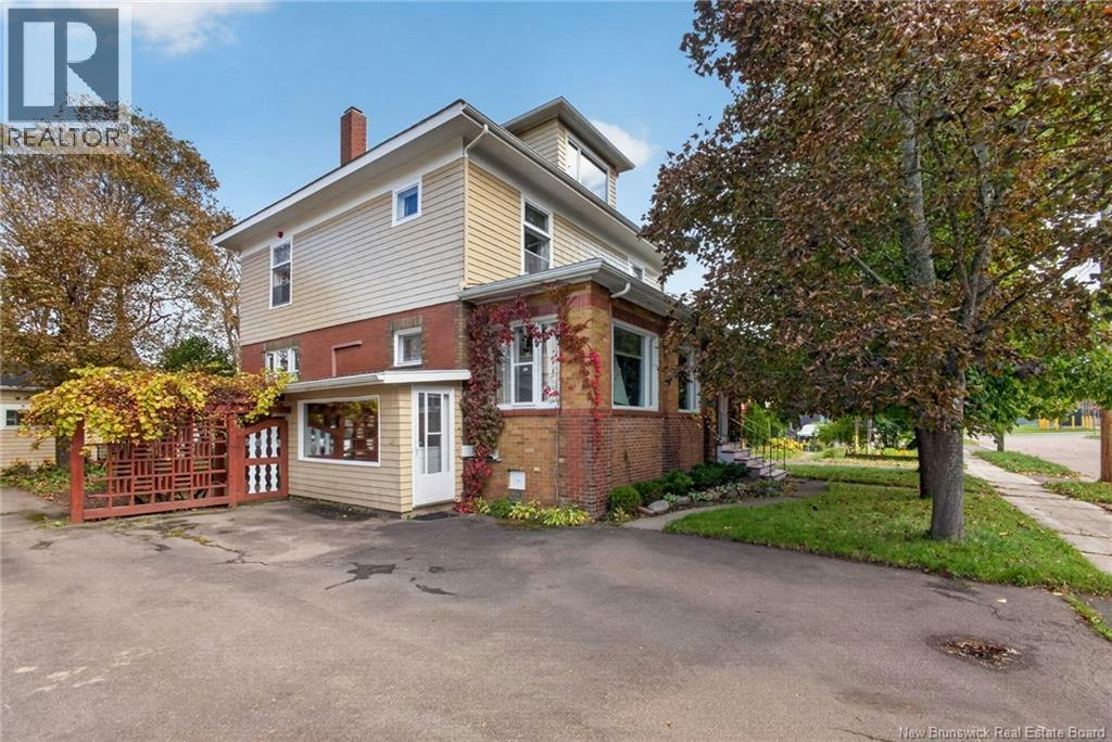 13 Ralph, Moncton, NB, E1C 2V8