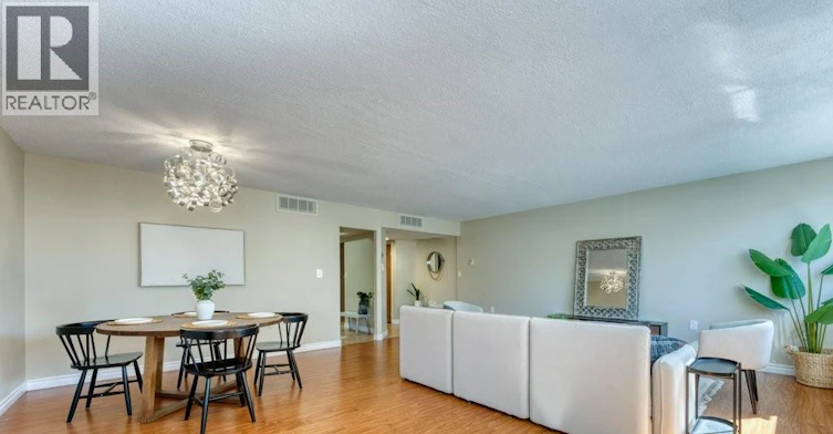 405-380 Pelissier Street, Windsor, ON, N9A 6V7 - 9