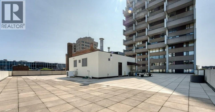 405-380 Pelissier Street, Windsor, ON, N9A 6V7 - 39