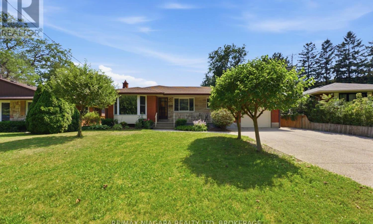 11 Richelieu Drive