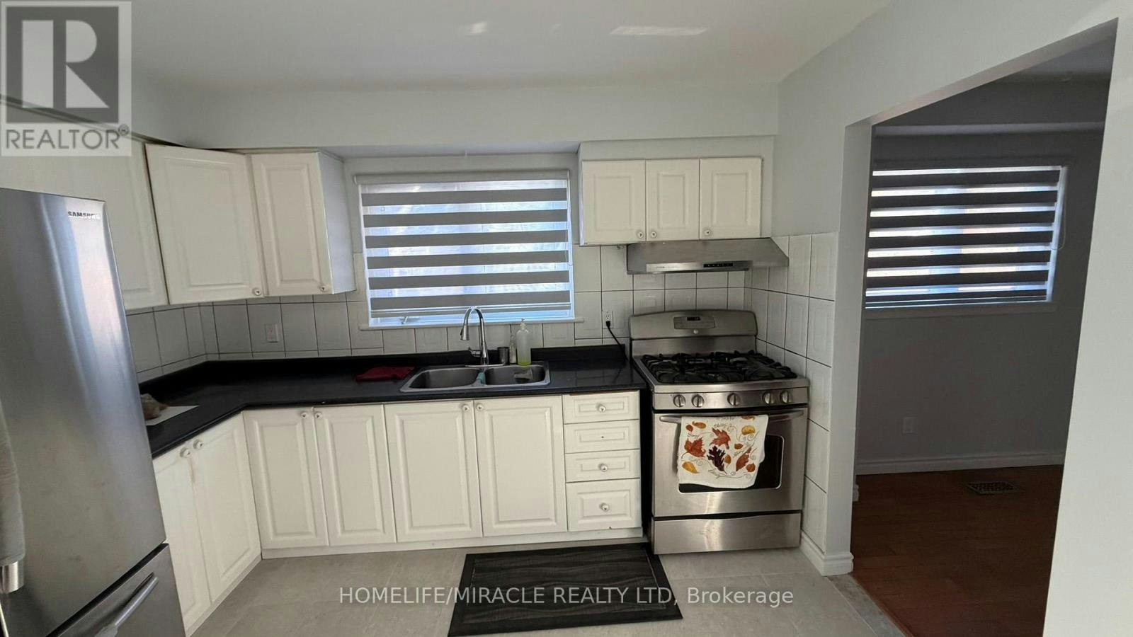 89 Dunsfold Drive, Toronto, ON, M1B 1T5 - 4