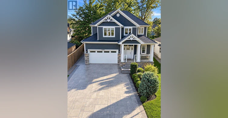 7 Elm Drive, Wasaga Beach, ON, L9Z 2L3