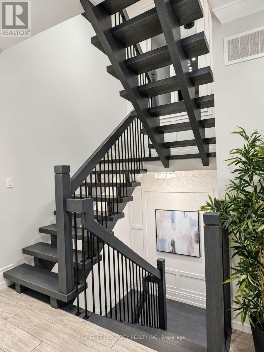 7 Elm Drive, Wasaga Beach, ON, L9Z 2L3 - 7