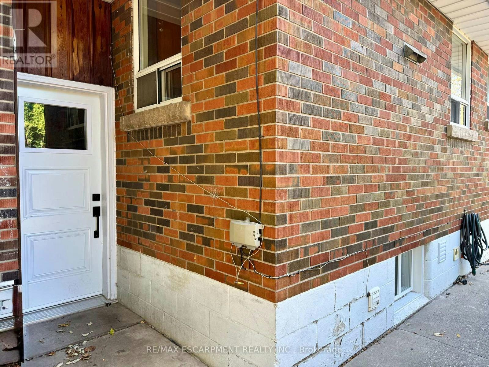BASEMENT-904 Maple Avenue, Hamilton, ON, L8K 1L4 - 2