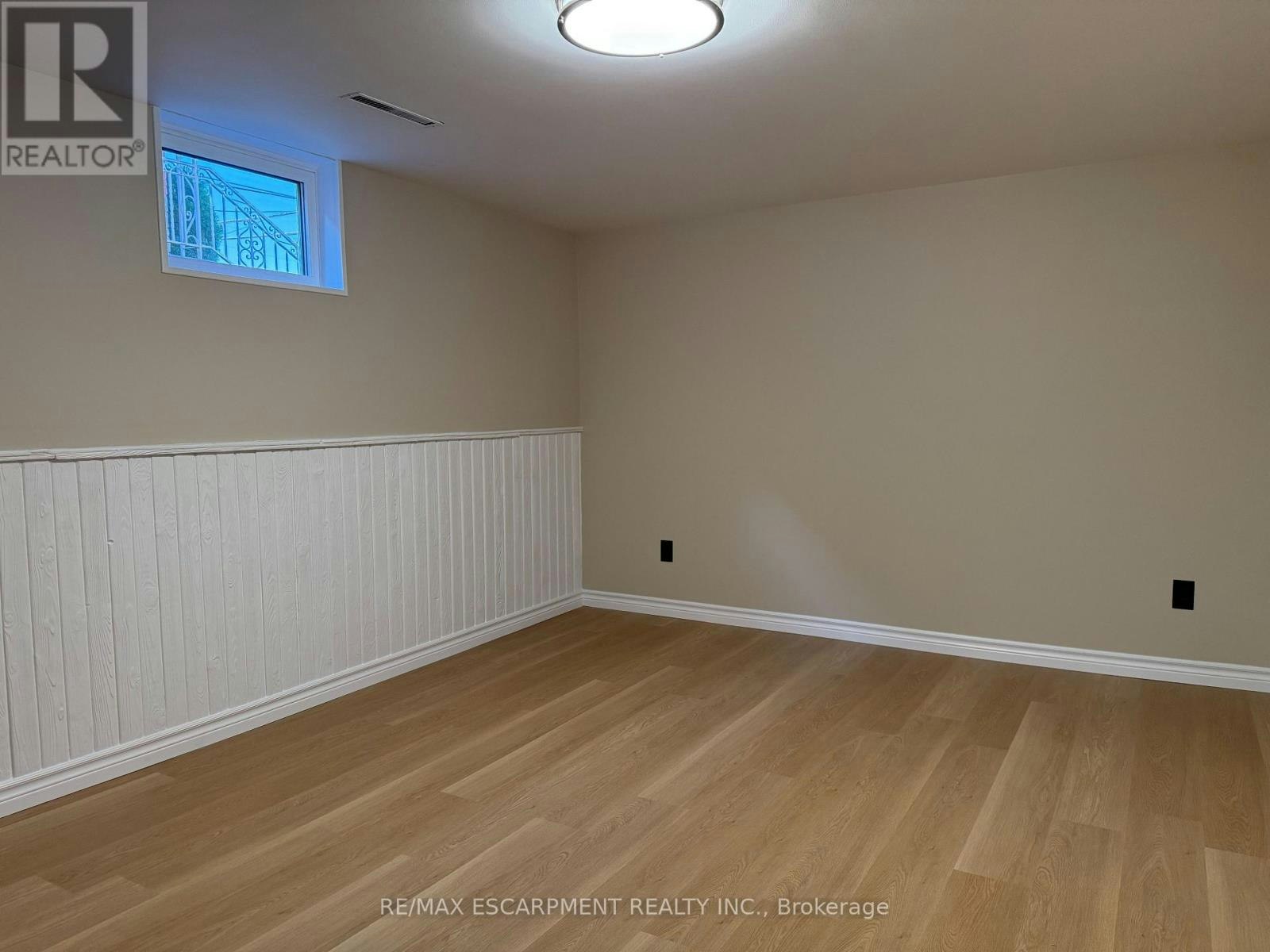 BASEMENT-904 Maple Avenue, Hamilton, ON, L8K 1L4 - 11