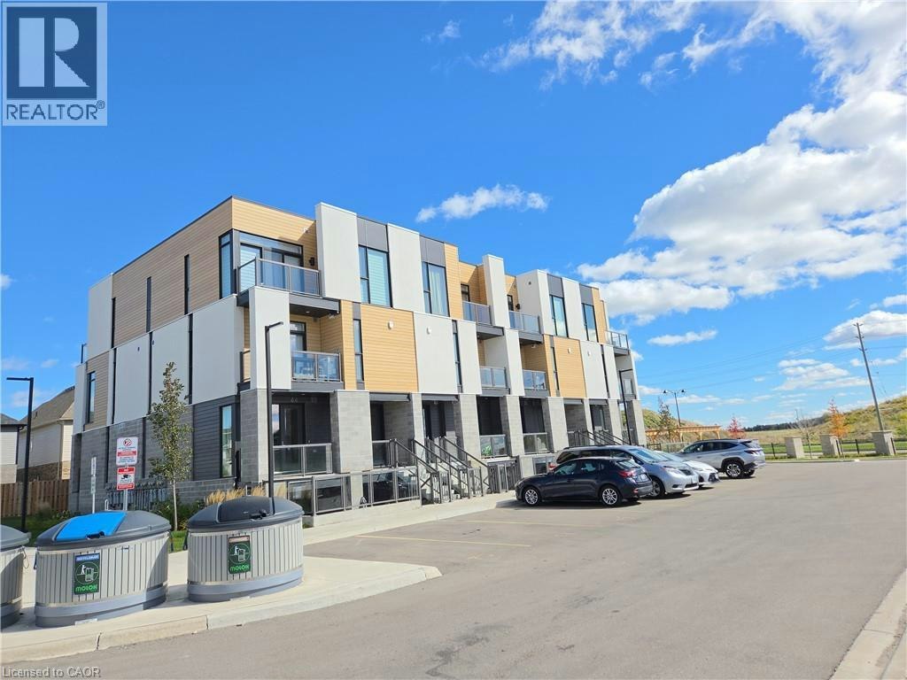 64-142 Foamflower Place, Waterloo, ON, N2V 0G9 - 2
