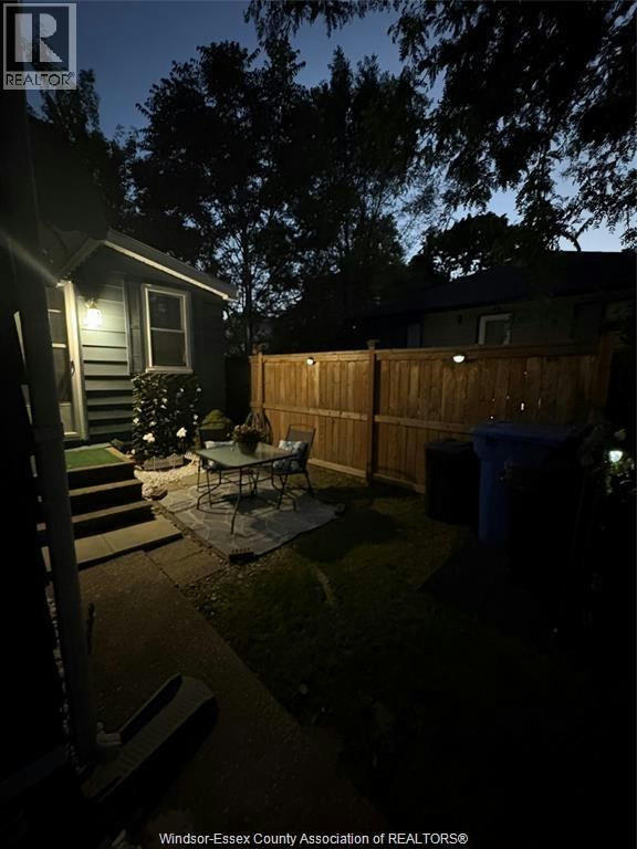 639 Watkins, Windsor, ON, N9C 2Y5 - 18