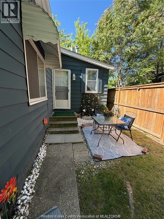 639 Watkins, Windsor, ON, N9C 2Y5 - 3