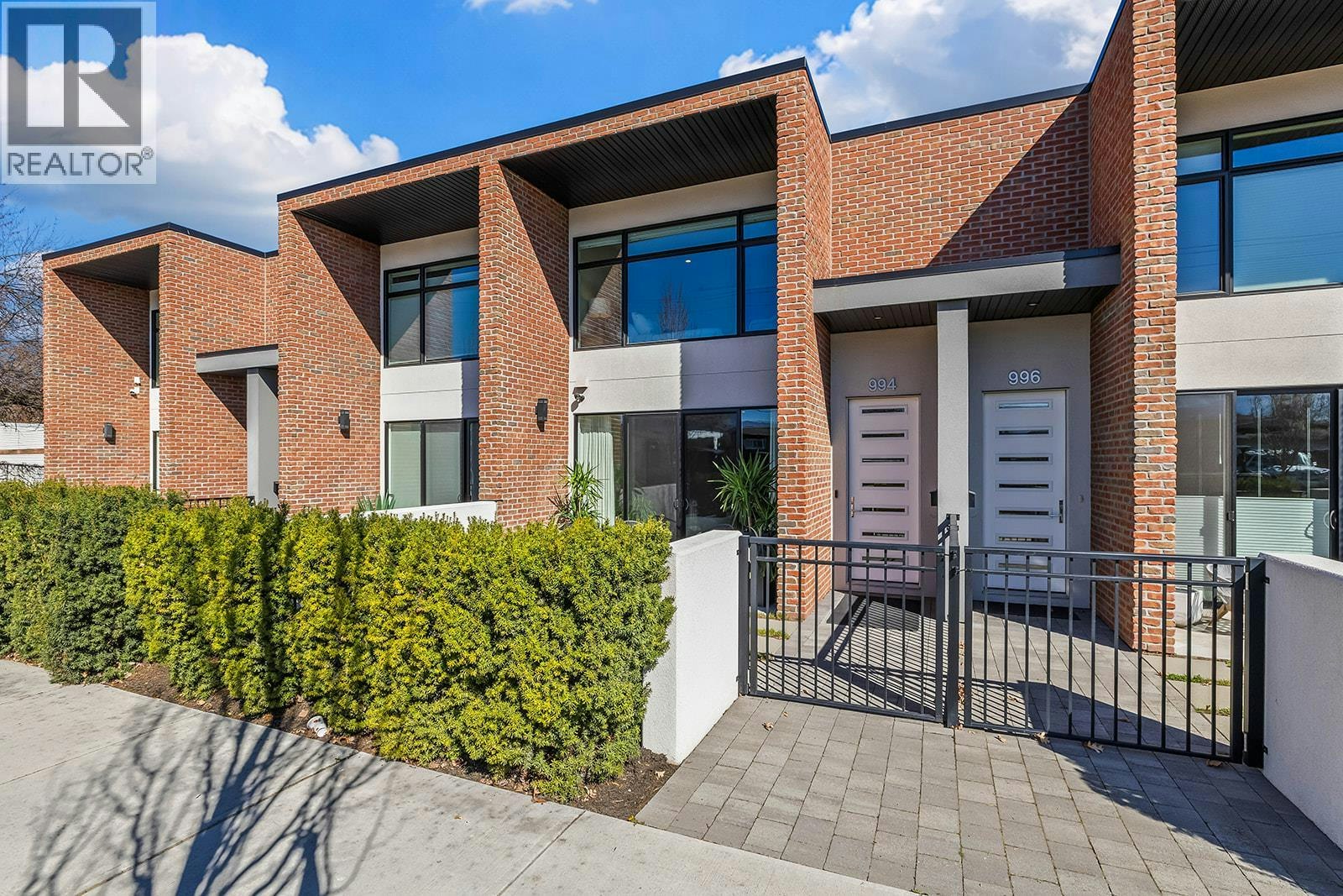 994 Guisachan Road, Kelowna, BC, V1Y 9W8