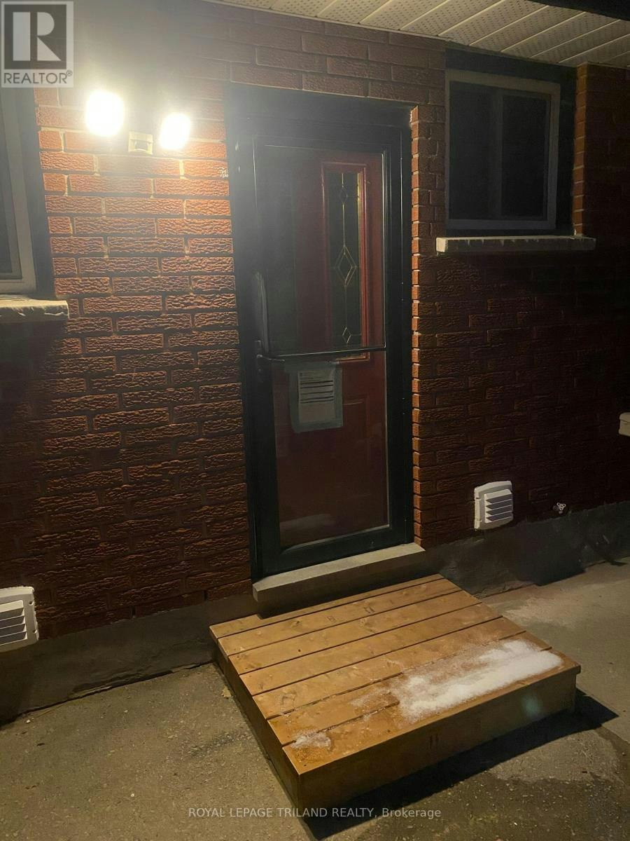 BASEMENT-62 Wexford Avenue, London, ON, N5V 1L9 - 9