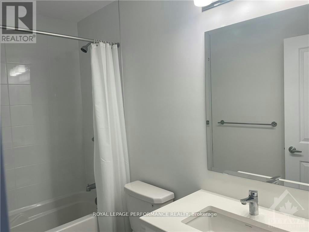 1039 Speedvale Court, Ottawa, ON, K2T 0P6 - 10