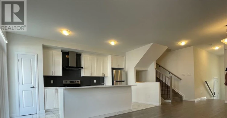 1039 Speedvale Court, Ottawa, ON, K2T 0P6 - 5