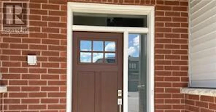 1039 Speedvale Court, Ottawa, ON, K2T 0P6 - 2