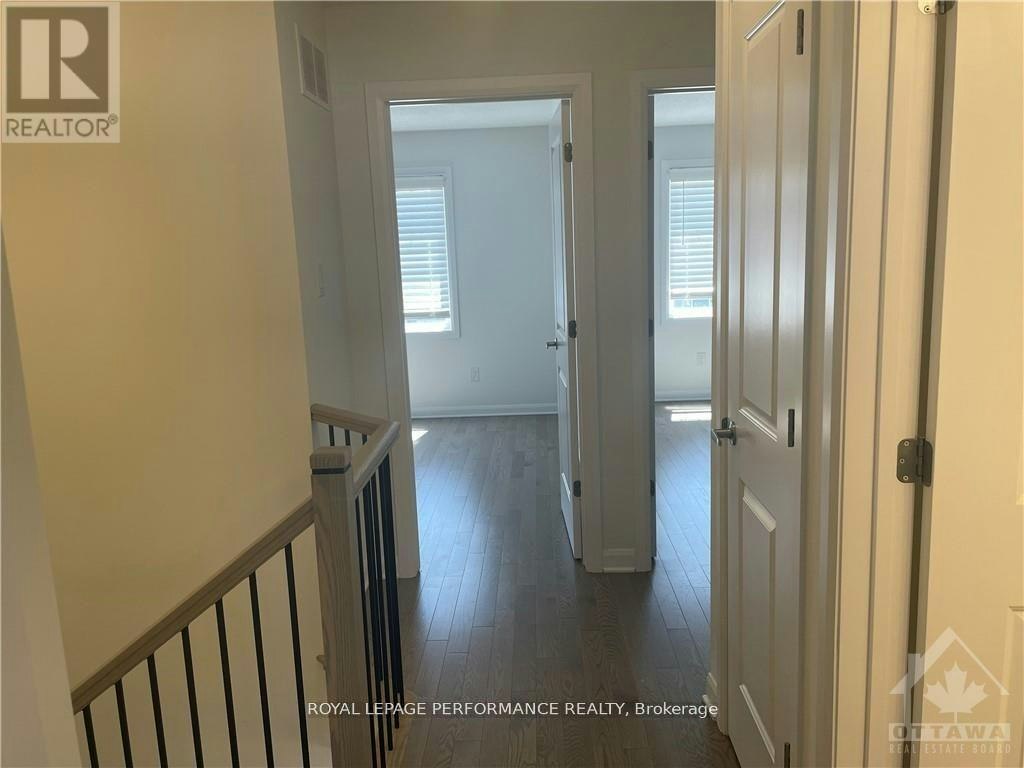 1039 Speedvale Court, Ottawa, ON, K2T 0P6 - 15