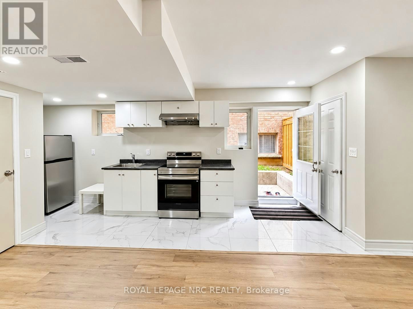 3017 Annalysse Drive, Orillia, ON, L3V 8K6