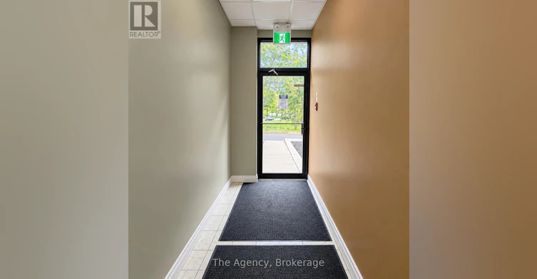 106-2200 Sherobee Road, Mississauga, ON, L5A 3Y3 - 5