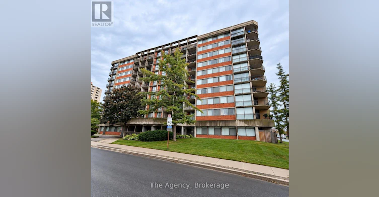 106-2200 Sherobee Road, Mississauga, ON, L5A 3Y3 - 4