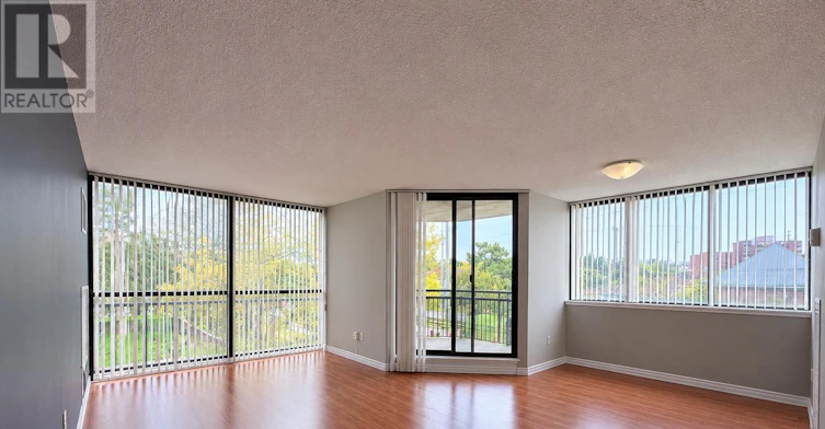 204-2200 Sherobee Road, Mississauga, ON, L5A 3Y3 - 2