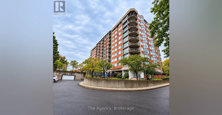 BOO2-2200 Sherobee Road, Mississauga, ON, L5A 3Y3 - 2