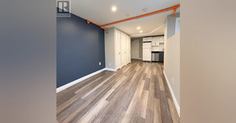 BOO2-2200 Sherobee Road, Mississauga, ON, L5A 3Y3 - 6