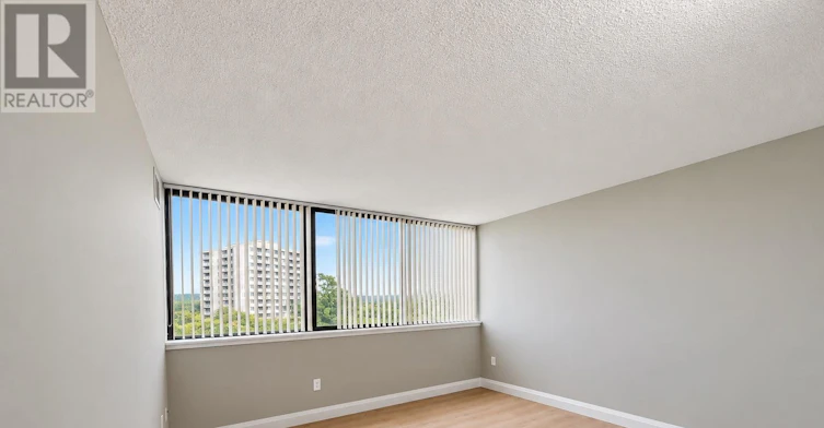 810-2200 Sherobee Road, Mississauga, ON, L5A 3Y3 - 9