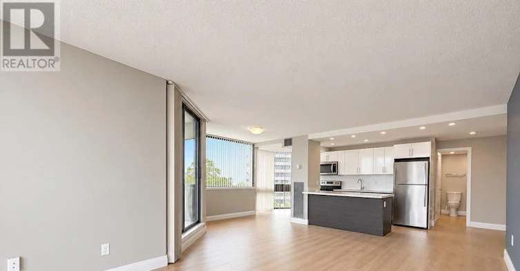 810-2200 Sherobee Road, Mississauga, ON, L5A 3Y3 - 6