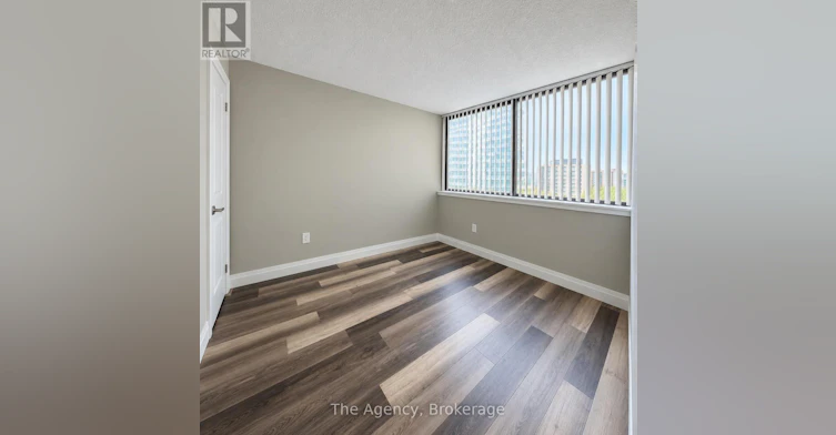 812-2200 Sherobee Road, Mississauga, ON, L5A 3Y3 - 9