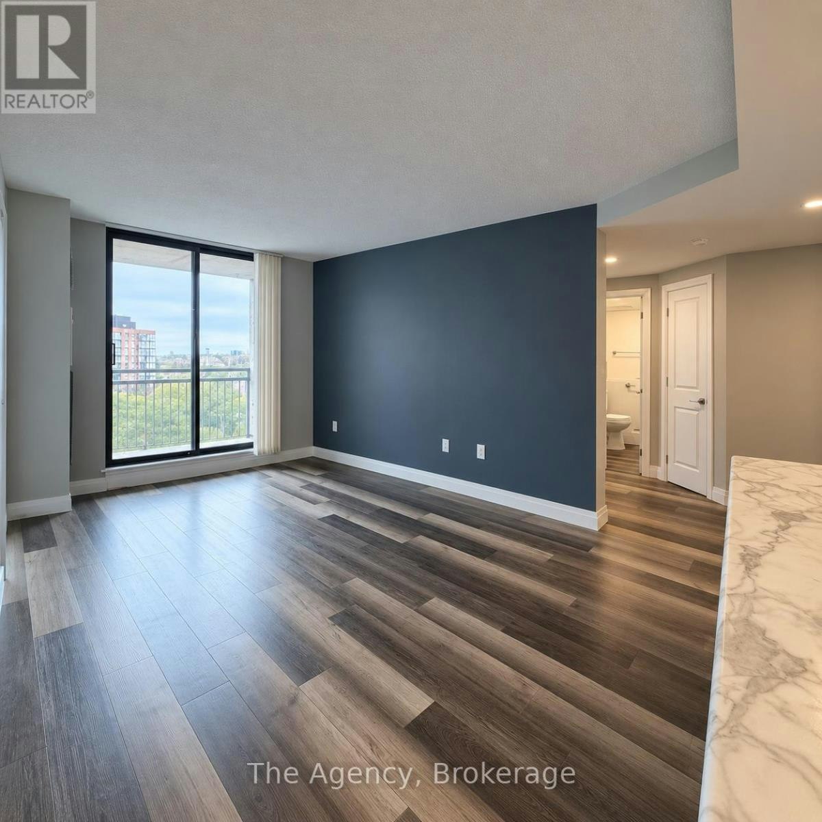 812-2200 Sherobee Road, Mississauga, ON, L5A 3Y3 - 7