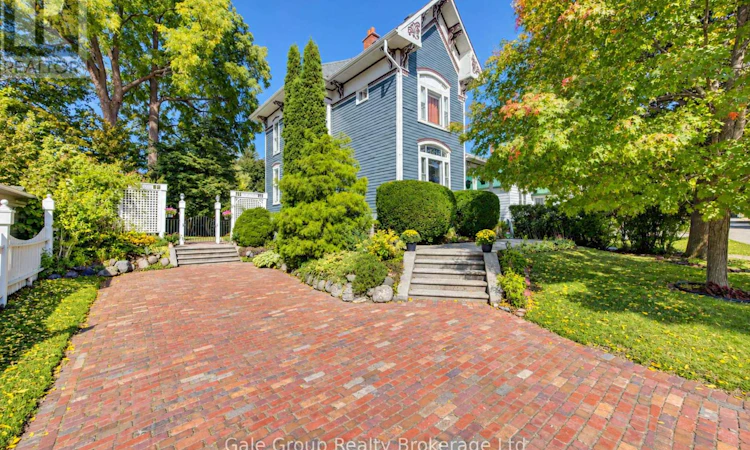 551 Grant Street