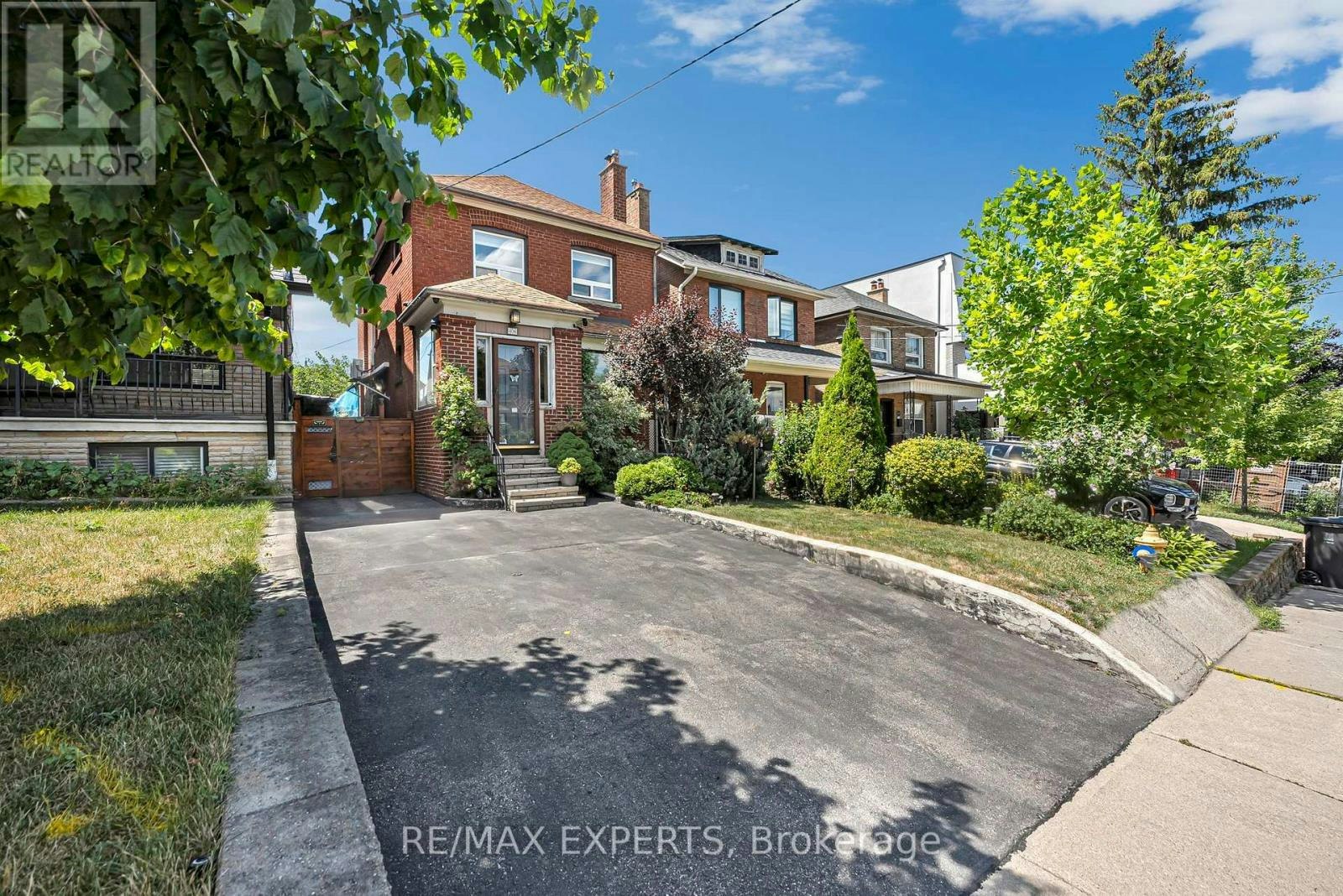 406 Lauder Avenue, Toronto, ON, M6E 3J2