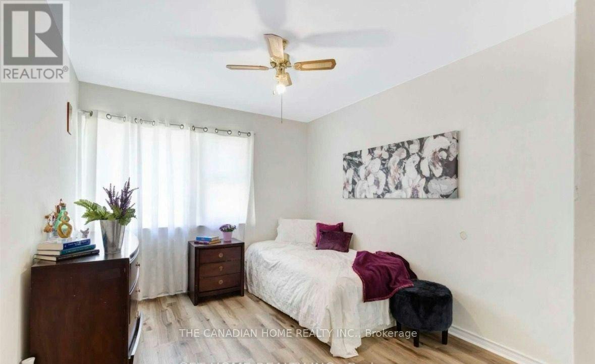 23 Todd Road, Toronto, ON, M1S 2K1 - 13