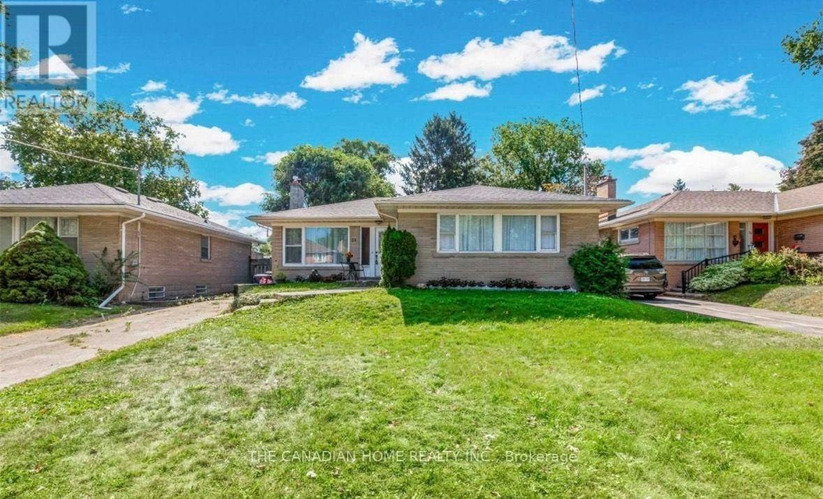 23 Todd Road, Toronto, ON, M1S 2K1