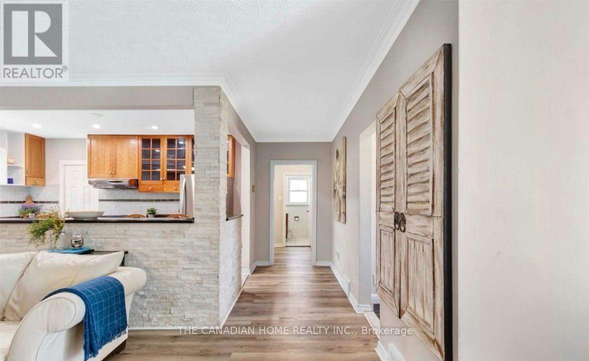 23 Todd Road, Toronto, ON, M1S 2K1 - 8