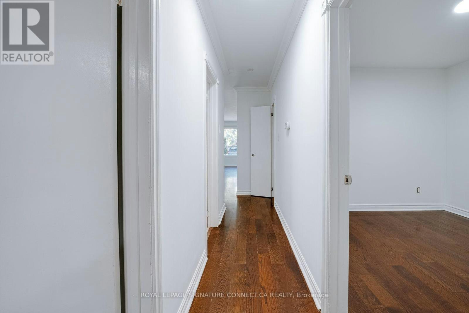 UPPER LEVEL-166 Cherrywood Drive, Newmarket, ON, L3Y 2X7 - 29