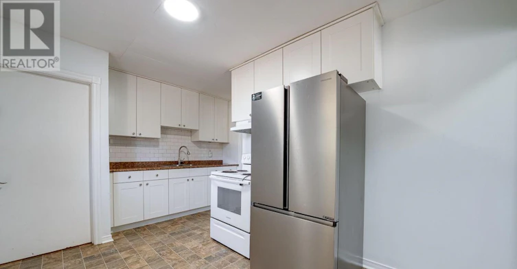UPPER LEVEL-166 Cherrywood Drive, Newmarket, ON, L3Y 2X7 - 19