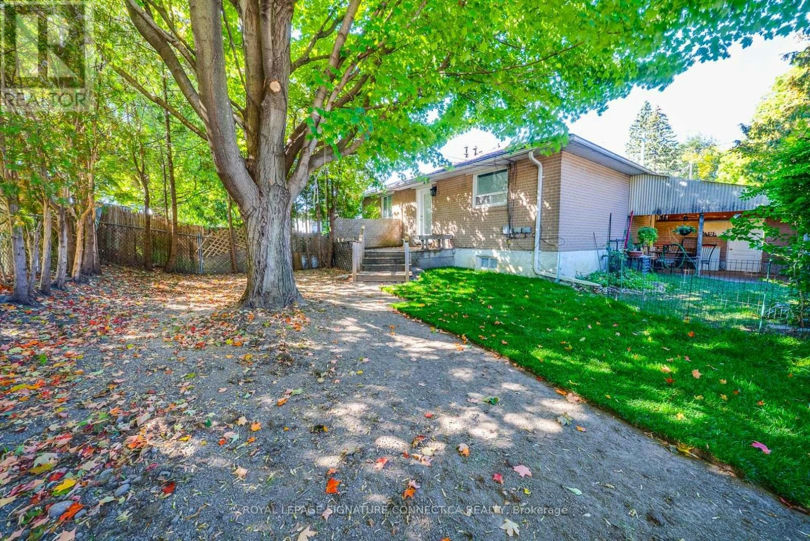 UPPER LEVEL-166 Cherrywood Drive, Newmarket, ON, L3Y 2X7 - 40