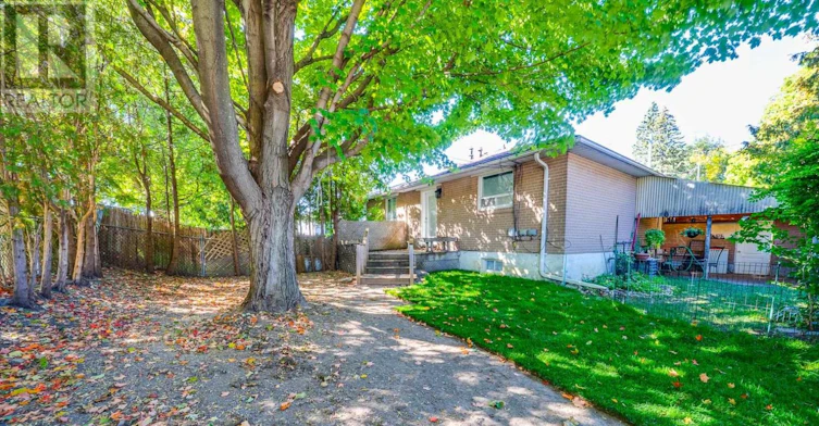 UPPER LEVEL-166 Cherrywood Drive, Newmarket, ON, L3Y 2X7 - 40