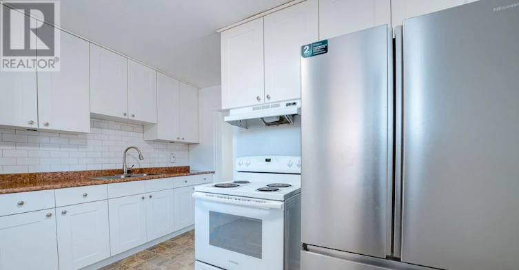 UPPER LEVEL-166 Cherrywood Drive, Newmarket, ON, L3Y 2X7 - 21