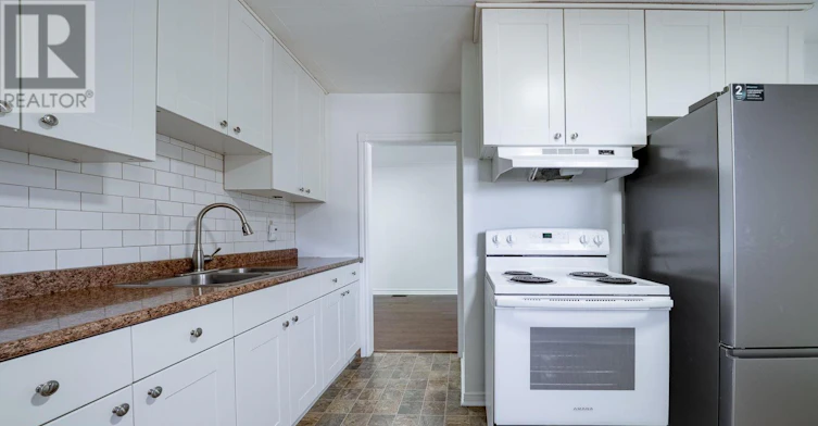 UPPER LEVEL-166 Cherrywood Drive, Newmarket, ON, L3Y 2X7 - 22