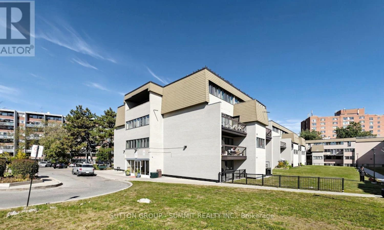 228-2095 Roche Court N