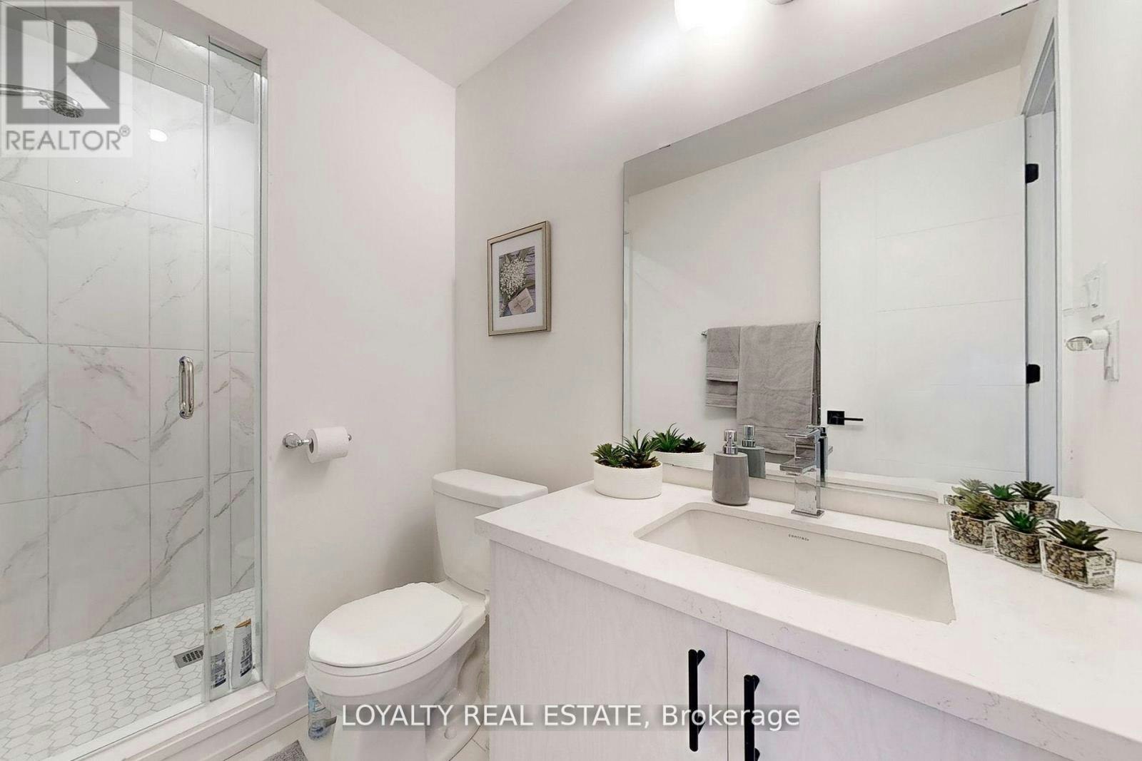 38A Lower Monclova Road, Toronto, ON, M3M 0A6 - 7