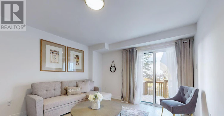 38A Lower Monclova Road, Toronto, ON, M3M 0A6 - 2