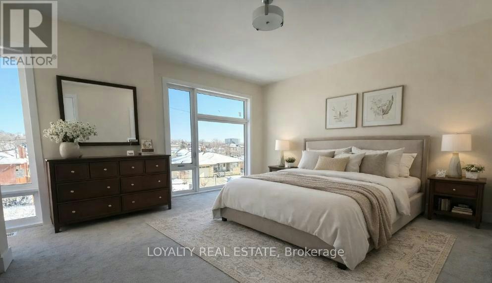 38 Monclova Road, Toronto, ON, M3M 0A6 - 4