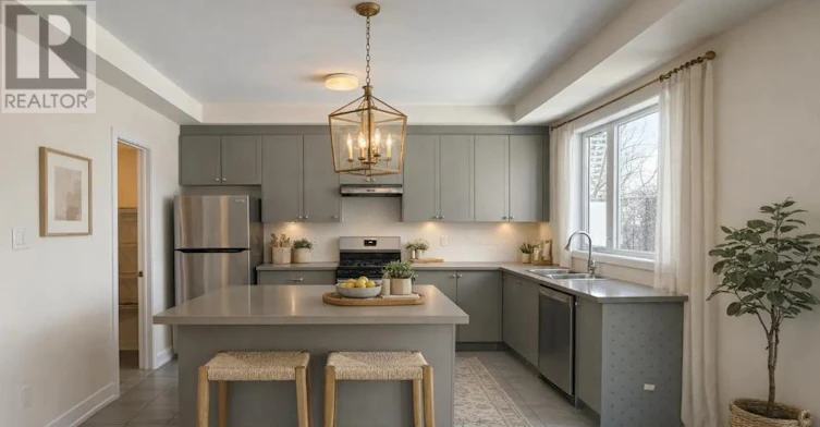 38 Monclova Road, Toronto, ON, M3M 0A6